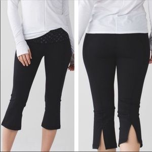 Lululemon gather & crow II Crop yoga leggings